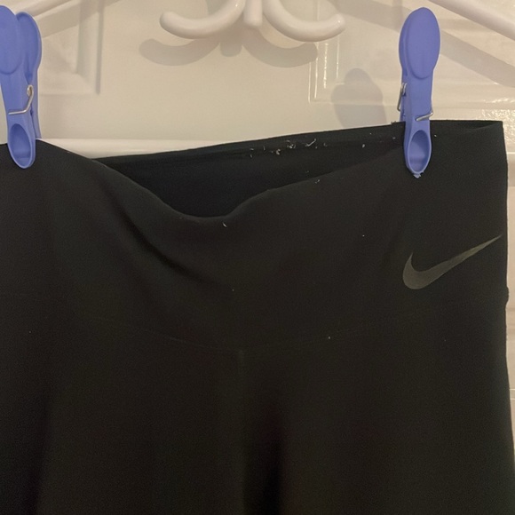 Nike Mesh Black Leggings - Picture 2 of 4